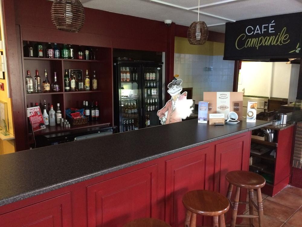 Campanile Hotel Wakefield Extérieur photo