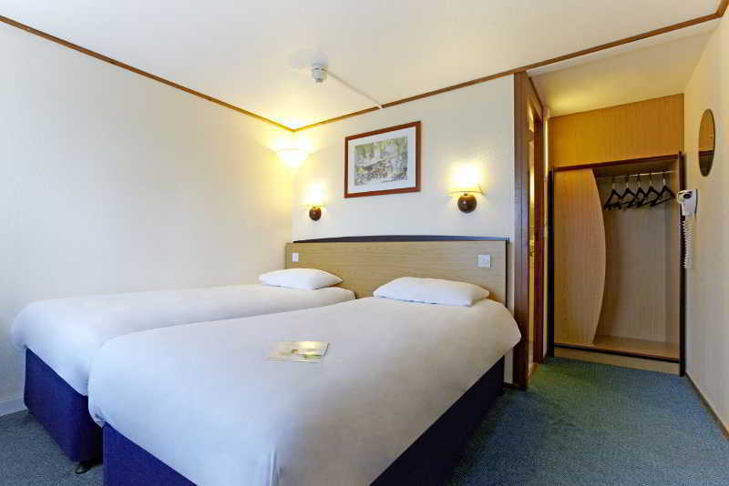 Campanile Hotel Wakefield Extérieur photo